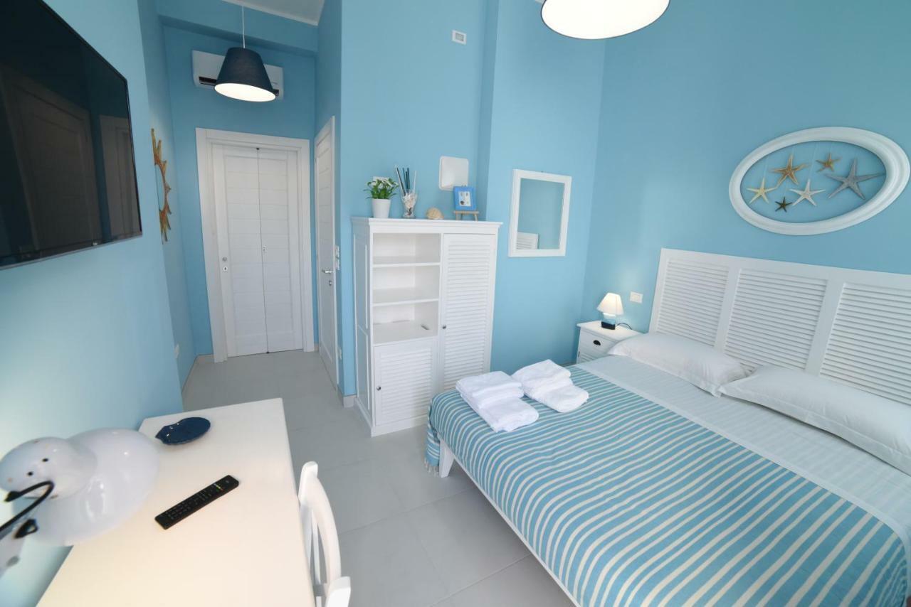 Latino Rent Room B&B Vista Mare Porto Cesareo Exterior photo