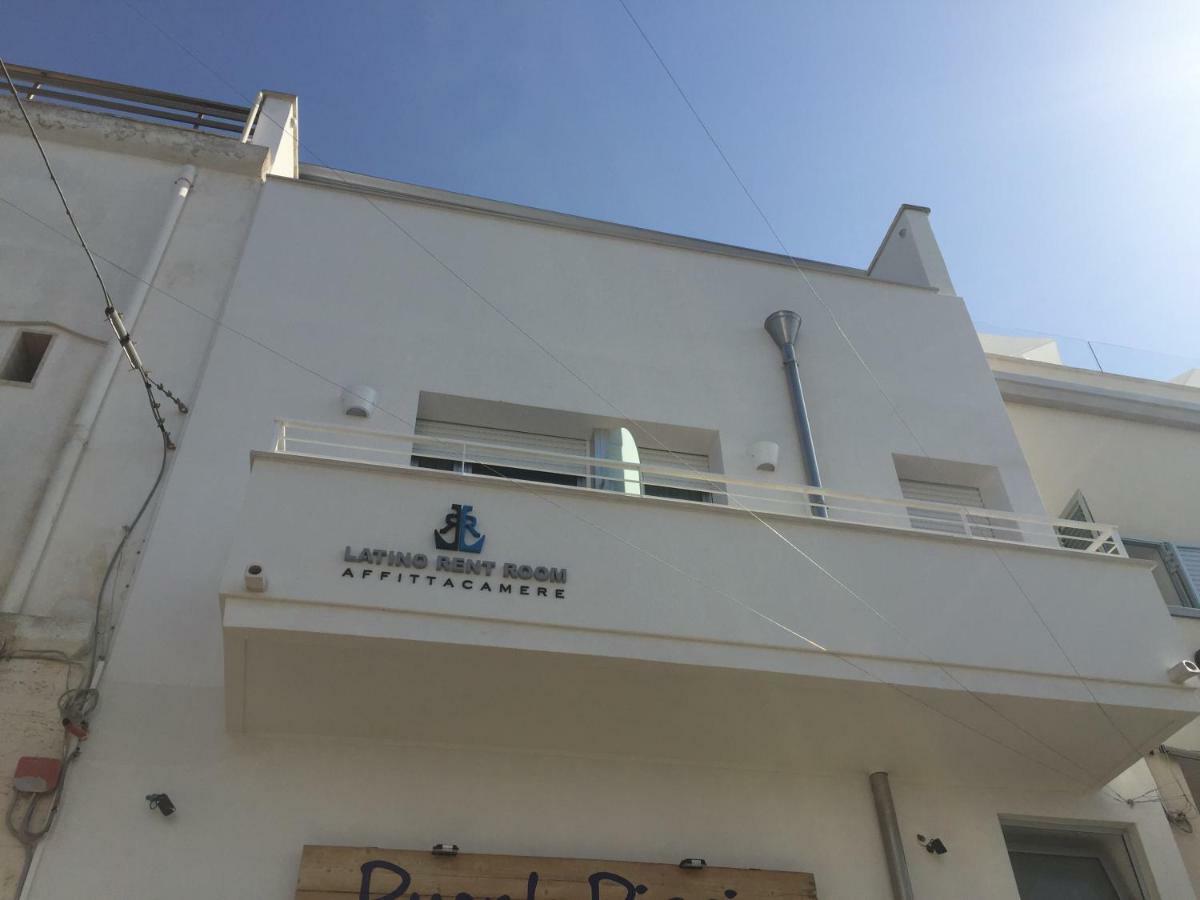 Latino Rent Room B&B Vista Mare Porto Cesareo Exterior photo